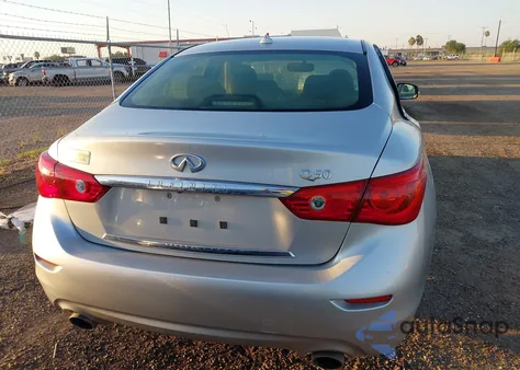 2015 Infiniti Q50 Premium z USA, uszkodzony, nr VIN JN1BV7AP9FM346860